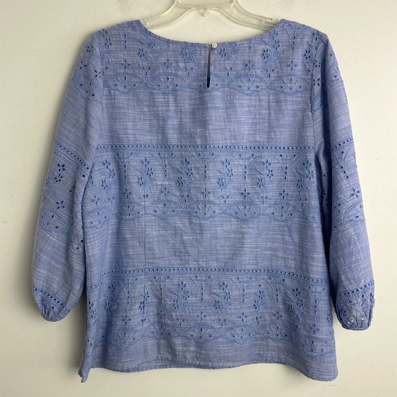 TALBOTS Top Chambray Eyelet Blouse 3/4 Sleeve Blue Large Petite Preppy Beach - Picture 7 of 11